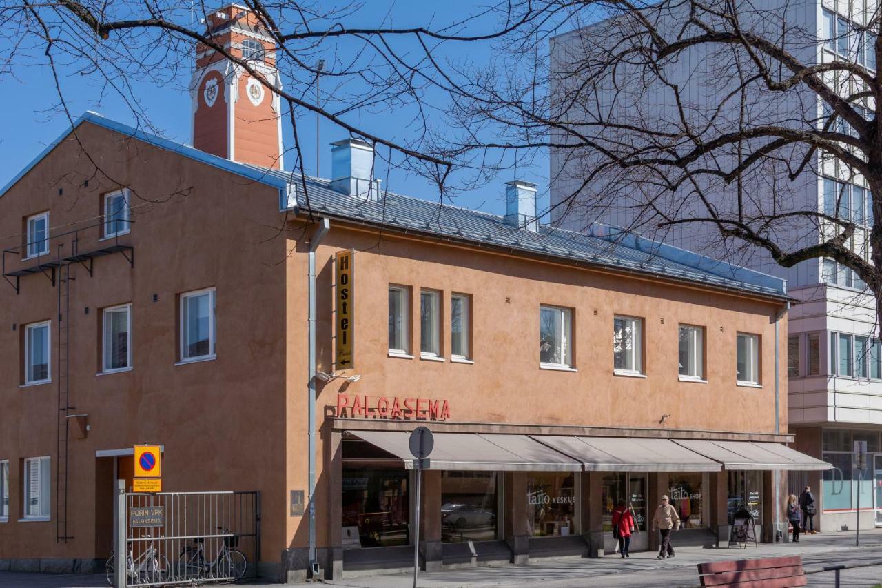 Hostel Buisto Björneborg Exteriör bild